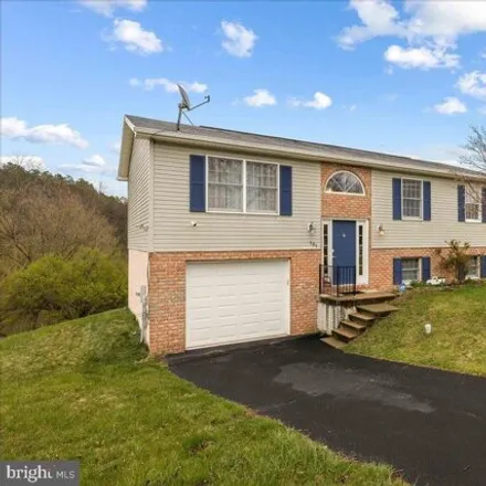 Buy this 3 bed house on 199 Elementary Drive in Martinsburg, WV 25404