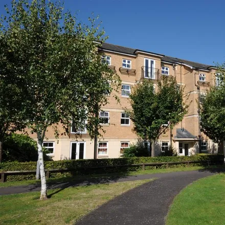 Rent this 3 bed apartment on 12 Venneit Close in Oxford, OX1 1AD