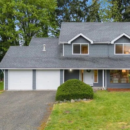 Buy this 3 bed house on 10220 Southeast 228th Street in Kent, WA 98031