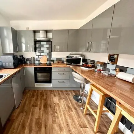 Image 3 - Whinney Bank, Mansfield Woodhouse, NG19 9DX, United Kingdom - Duplex for sale