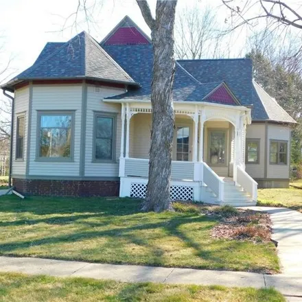 Buy this 4 bed house on Church of Christ in Elm Street, Grinnell