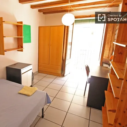 Rent this 3 bed room on Hotel Barbara in Carrer del Marquès de Barberà, 08001 Barcelona