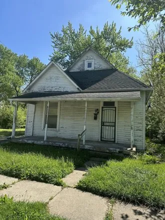 Buy this 2 bed house on 935 North Belleview Place in Indianapolis, IN 46222