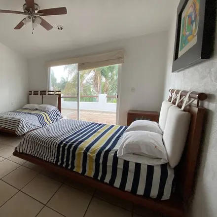 Rent this 5 bed house on Lomas de Cocoyoc in 62738, MOR
