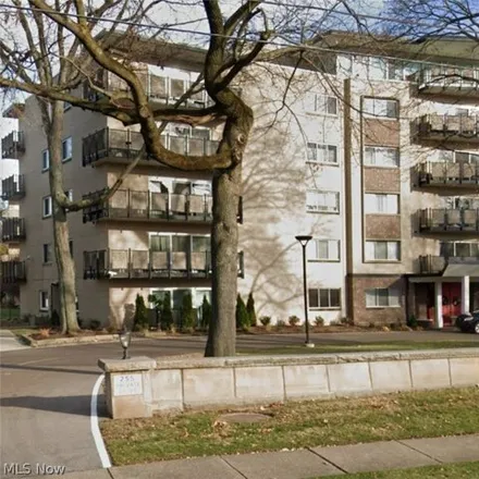 Buy this 3 bed condo on 965 Hereford Drive in Akron, OH 44303