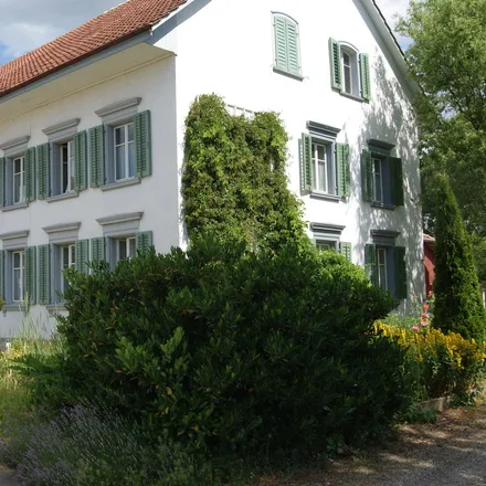 Rent this 2 bed apartment on Trasadingen
