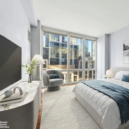 Image 5 - 10 WEST END AVENUE 7F in New York - Apartment for sale