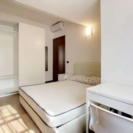 Image 5 - Via Santa Maria Fulcorina, 9, 20123 Milan MI, Italy - Apartment for rent