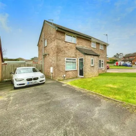 Buy this 2 bed duplex on Landor Drive in Upper Loughor, SA4 6GL