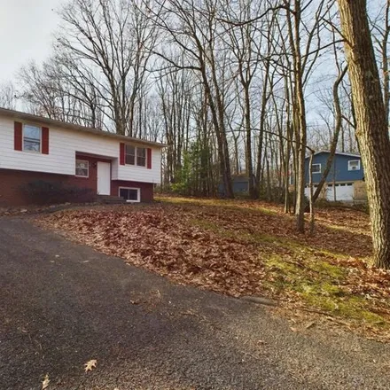 Buy this 4 bed house on 35 Seneca Road in Mount Pocono, PA 18344