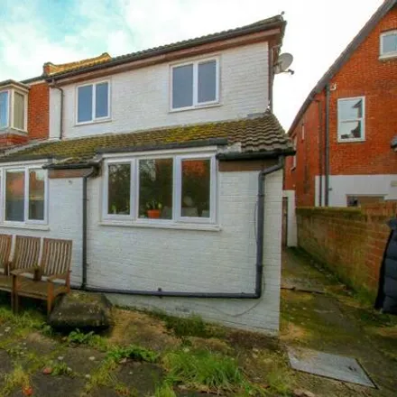 Buy this 3 bed house on 76 Hill Lane in Bedford Place, Southampton