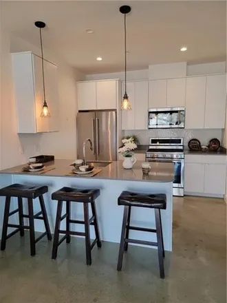 Image 3 - 505 Tillery Street, Austin, TX 78702, USA - Condo for rent