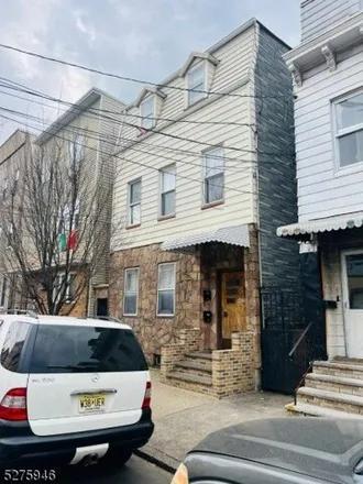 Image 3 - Pulaski Barbecue, 384 Walnut Street, Newark, NJ 07105, USA - House for sale