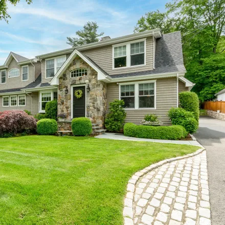 Buy this 5 bed house on 46 Hilton Street in Noroton Heights, Darien