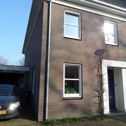 Rent this 4 bed apartment on Herenstraat 4 in 6701 DJ Wageningen, Netherlands
