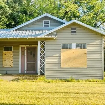 Buy this 3 bed house on 737 Hall Street in Opelousas, LA 70570