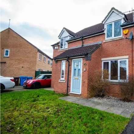 Buy this 2 bed duplex on Priory Grove in Hull, HU4 6LY