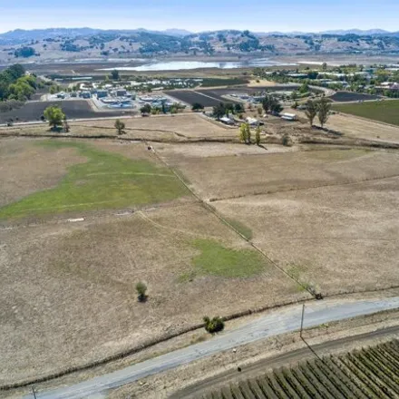 Image 9 - Lakeville Highway, Petaluma, CA, USA - House for sale