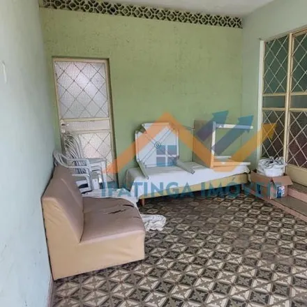 Buy this 5 bed house on Rua Amerício in Ipatinga - MG, 35160-212