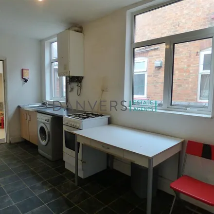 Image 1 - Kimberley Road, Leicester, LE2 1LH, United Kingdom - Apartment for rent