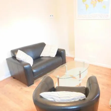 Rent this 1 bed house on 27 Hawthorne Grove in Beeston, NG9 2FG