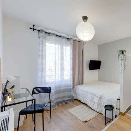 Rent this 1 bed room on 150 Avenue Lacassagne in 69003 Lyon, France