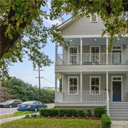 Buy this 3 bed house on 637 South Alexander Street in New Orleans, LA 70119