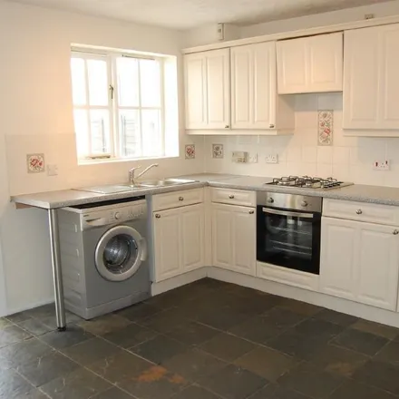 Image 2 - Ullswater Close, West Bridgford, NG2 6PG, United Kingdom - Townhouse for rent