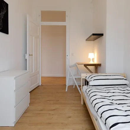 Rent this 1 bed apartment on Einsteinstraße 48 in 81675 Munich, Germany