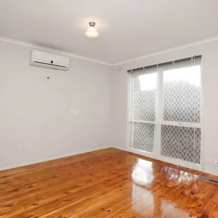 Image 2 - Conifer Court, Ringwood North VIC 3134, Australia - Apartment for rent