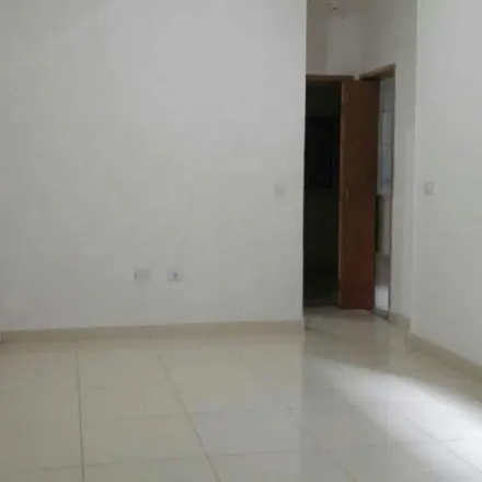 Rent this 2 bed apartment on Rua Diadema in Cidade São Jorge, Santo André - SP