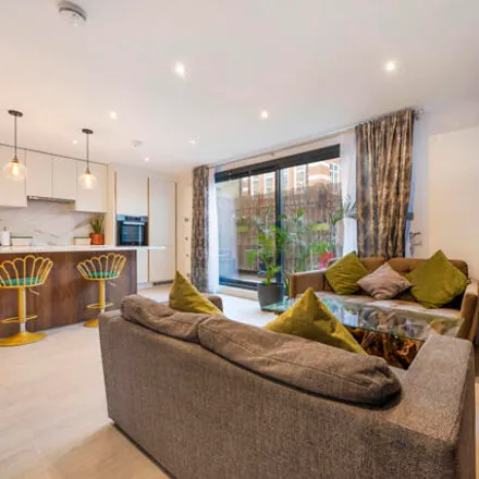 Rent this 2 bed townhouse on 9 Colville Terrace in London, W11 2BE