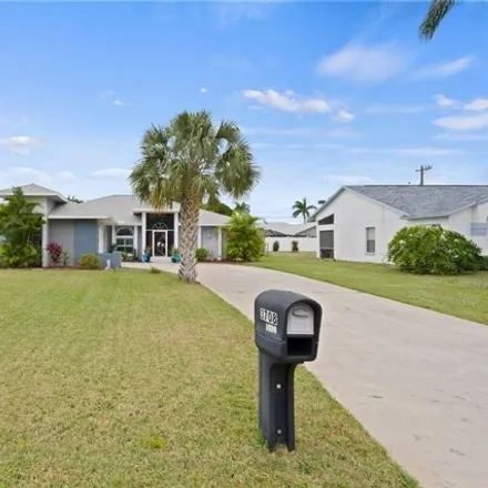 Image 6 - 3656 Southeast 2nd Place, Cape Coral, FL 33904, USA - House for sale