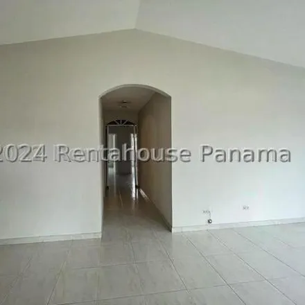 Rent this 3 bed house on Calle 5 in 0818, Bethania