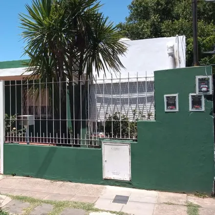 Buy this studio house on Cristian in Azul, Partido de Morón