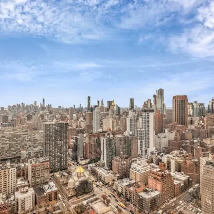 Image 2 - The Corinthian, 330 East 38th Street, New York, NY 10016, USA - Condo for sale