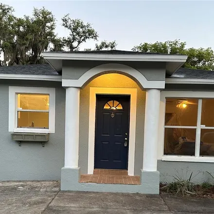 Rent this 3 bed apartment on 1443 East Hanna Avenue in Altamonte Heights, Tampa