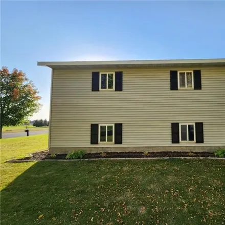 Image 4 - 781 6th Street Northeast, Perham, Otter Tail County, MN 56573, USA - House for sale
