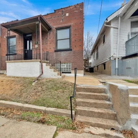 Buy this 2 bed house on 3968 Eichelberger Street in St. Louis, MO 63116