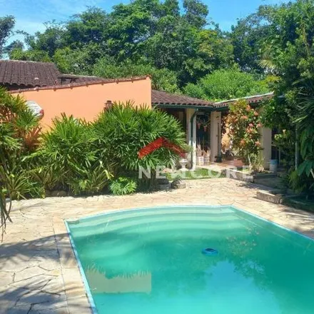 Buy this 5 bed house on Rua Anna Zamarzahl Y Carnero in Massaguaçú, Caraguatatuba - SP