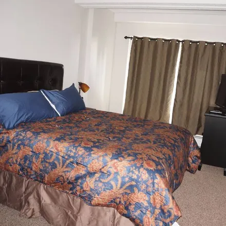 Rent this 1 bed condo on Edmonton in AB T5K 2L1, Canada