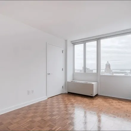 Image 6 - 1 MetroTech Center, 1 Myrtle Avenue, New York, NY 11201, USA - Apartment for rent