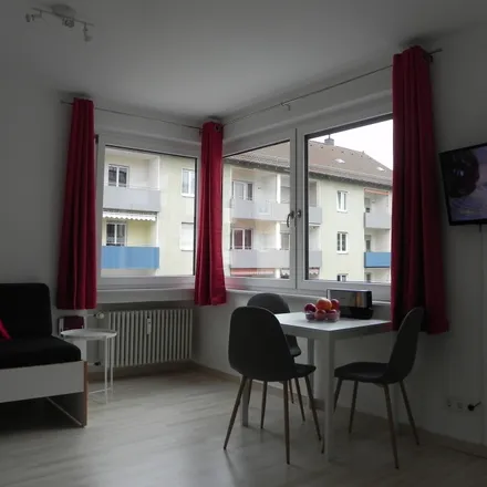 Image 3 - Luitpoldstraße 37, 89231 Neu-Ulm, Germany - Apartment for rent