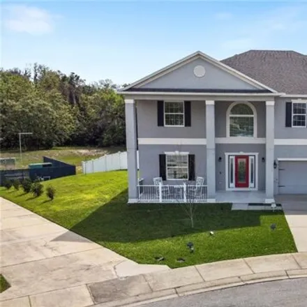 Buy this 6 bed house on 1435 Sterns Drive in Leesburg, FL 34731