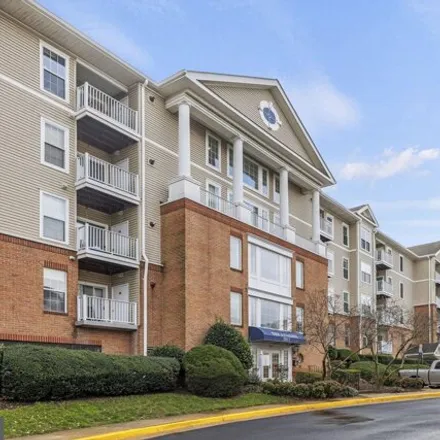 Rent this 1 bed condo on Pavilions Clubhouse in 6990 Falls Reach Drive, Falls Church