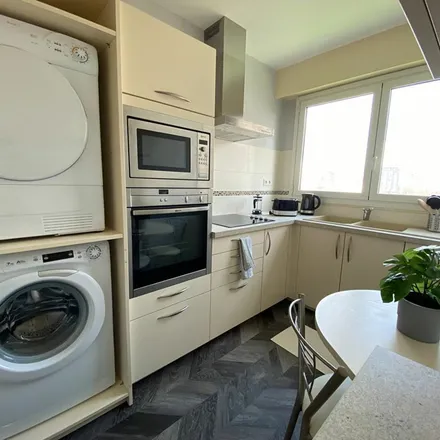 Rent this 1 bed apartment on 7 Rue Lebascles in 86000 Poitiers, France