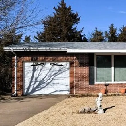 Buy this 3 bed house on 229 East 19th Street in Larned, KS 67550