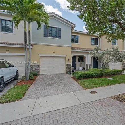 Image 1 - 306 Northeast 194th Lane, Miami-Dade County, FL 33179, USA - Townhouse for sale