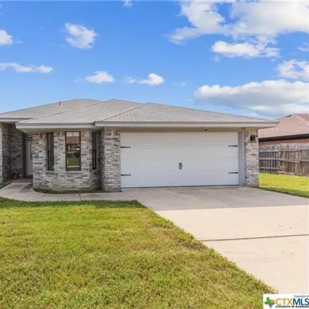 Buy this 3 bed house on 3904 Sawtooth Dr in Killeen, Texas