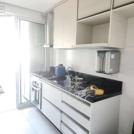 Rent this 3 bed apartment on Rua Caracas 1001 in Palhano, Londrina - PR